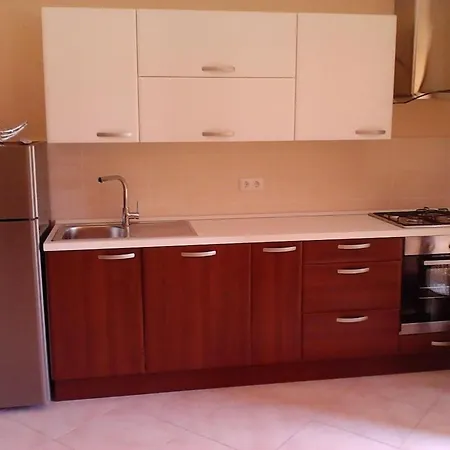 Grosse In Mit Eigener Terrasse By Interhome * Gabonjin